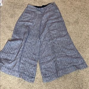Free People baggy linen cropped pants, size 2